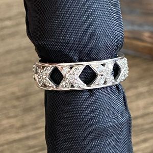 925 Sterling silver/zirconia ring size 6